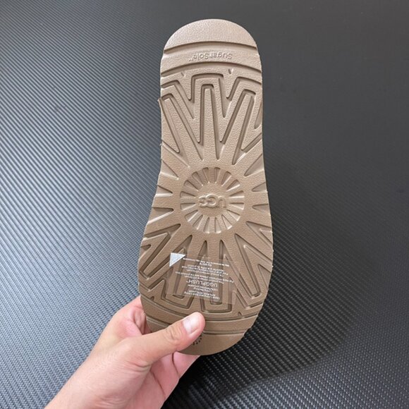 Womens UGG Light Brown Buckle Snow Boots - Picture 6 of 10